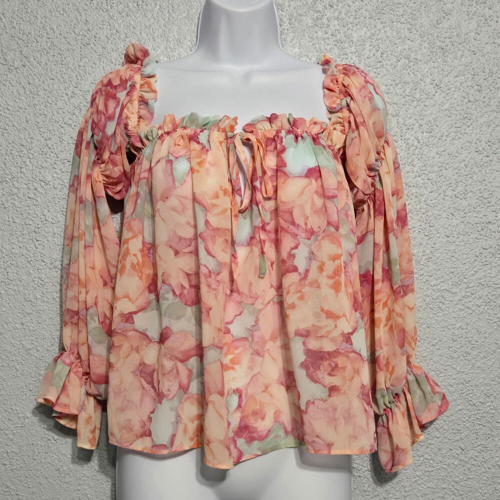 Forever 21 Peach Floral Ruffle Blouse Size M Romantic Cottagecore Square Neck